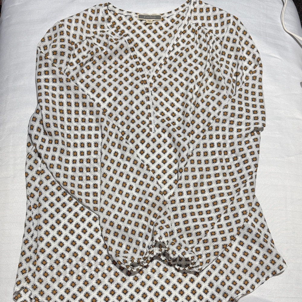 Pleione White Blouse with Brown Geometric Print